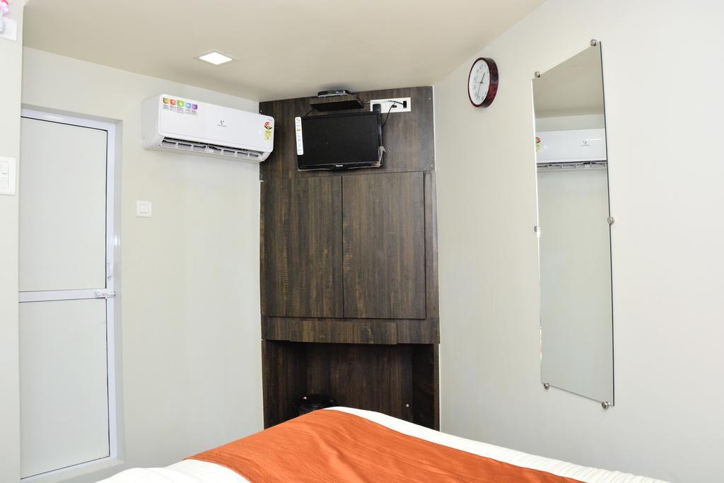 Premier Inn Bombay Extérieur photo