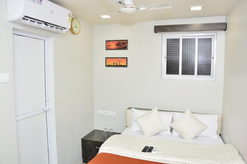 Premier Inn Bombay Extérieur photo